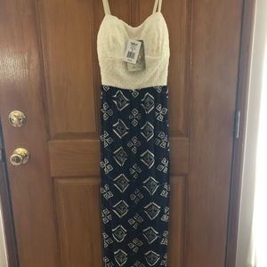 Women’s dress